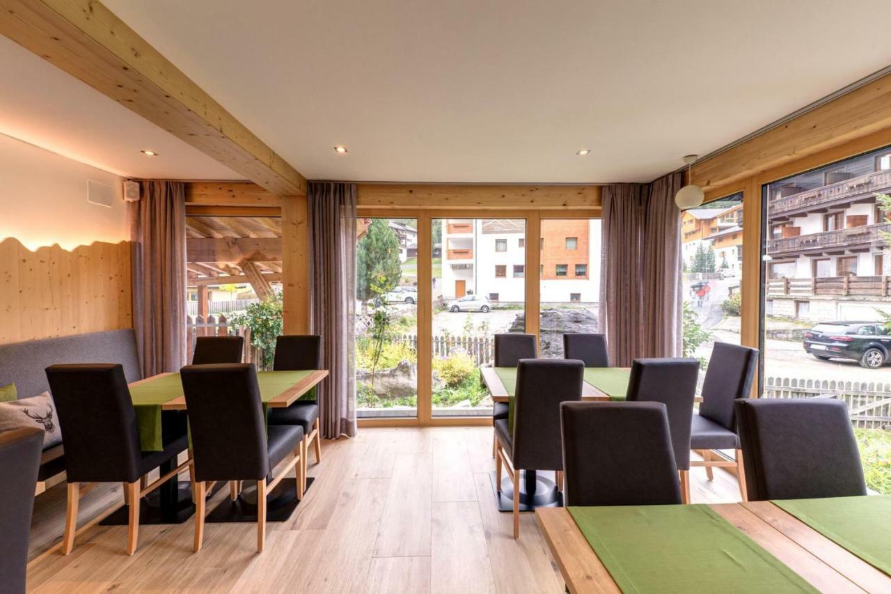 Apparthotel Marteshof Pfelders Bagian luar foto