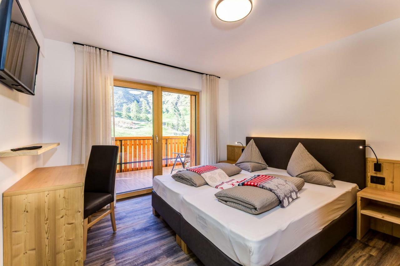 Apparthotel Marteshof Pfelders Bagian luar foto