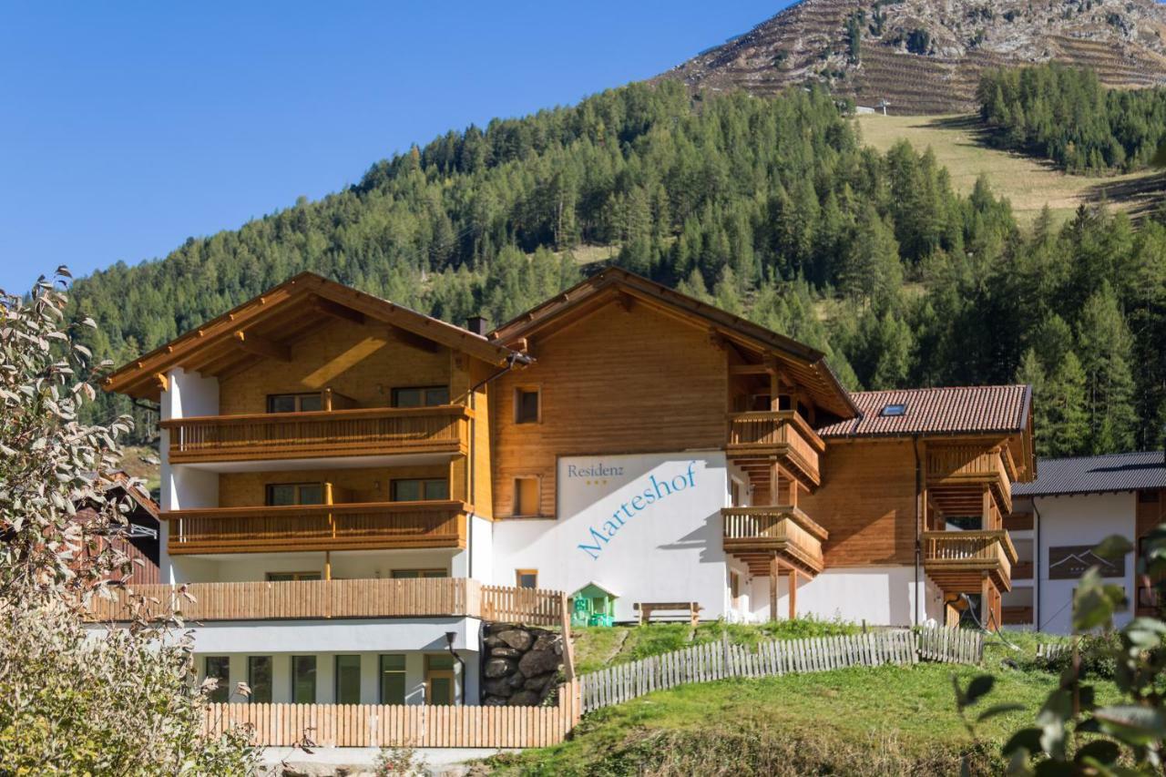 Apparthotel Marteshof Pfelders Bagian luar foto