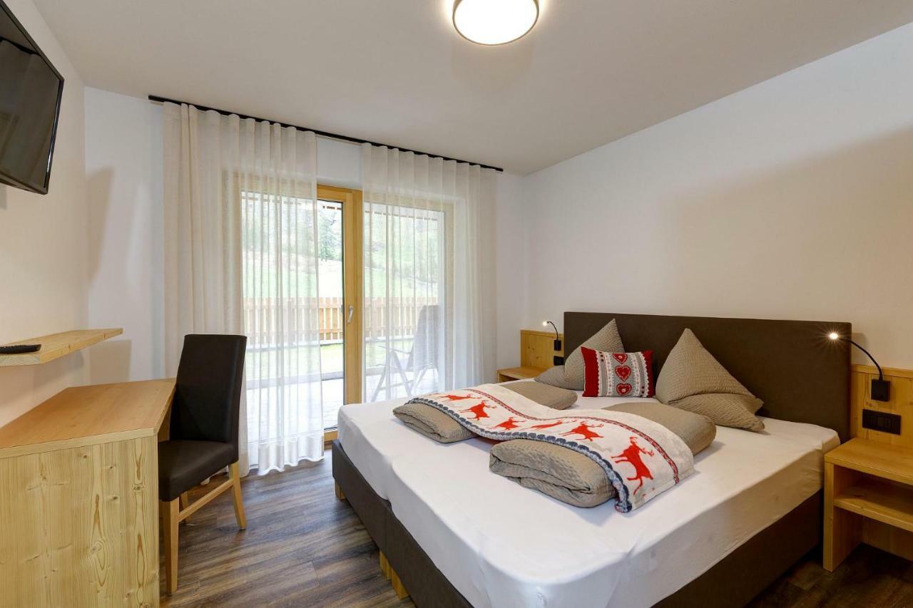 Apparthotel Marteshof Pfelders Bagian luar foto